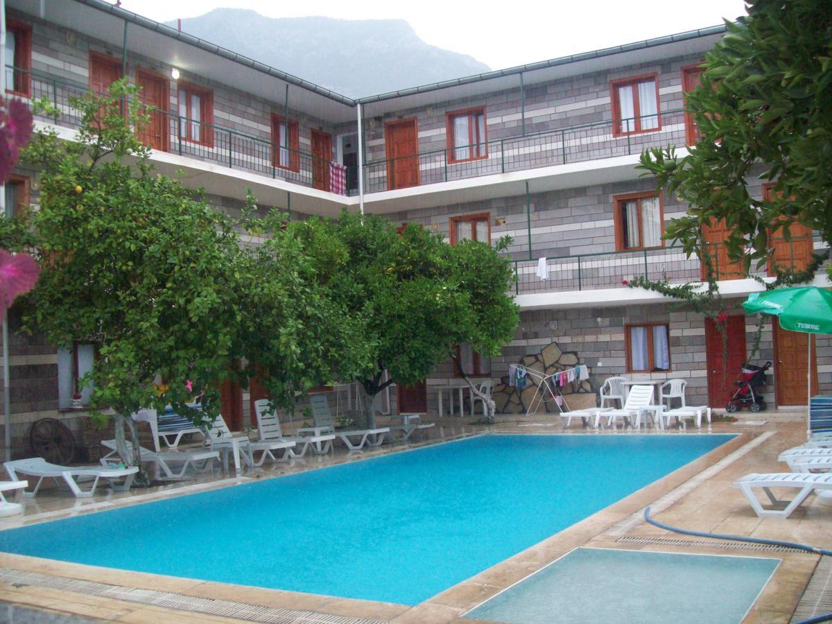 Ipsos Hotel Beldibi  Buitenkant foto